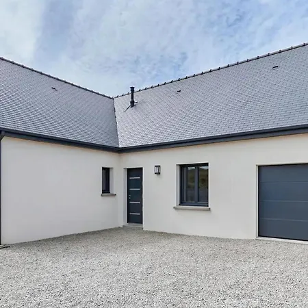 Cozy In Germain Sur Ay With Wifi Saint-Germain-sur-Ay