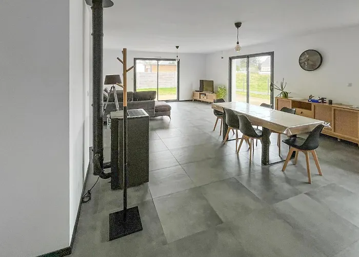 Cozy In Germain Sur Ay With Wifi *