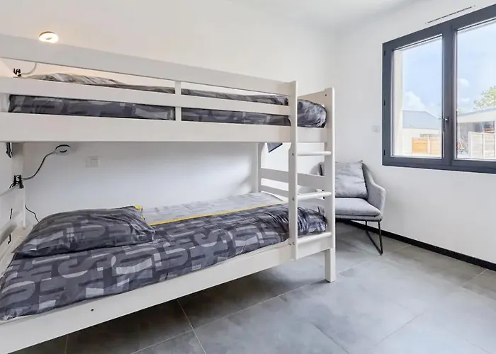 Cozy In Germain Sur Ay With Wifi * Saint-Germain-sur-Ay