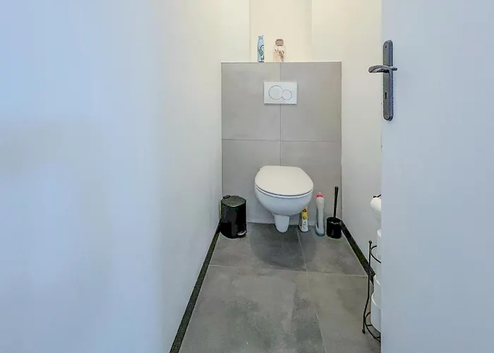 Cozy In Germain Sur Ay With Wifi