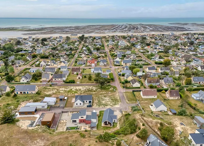 Cozy In Germain Sur Ay With Wifi Holiday home Saint-Germain-sur-Ay